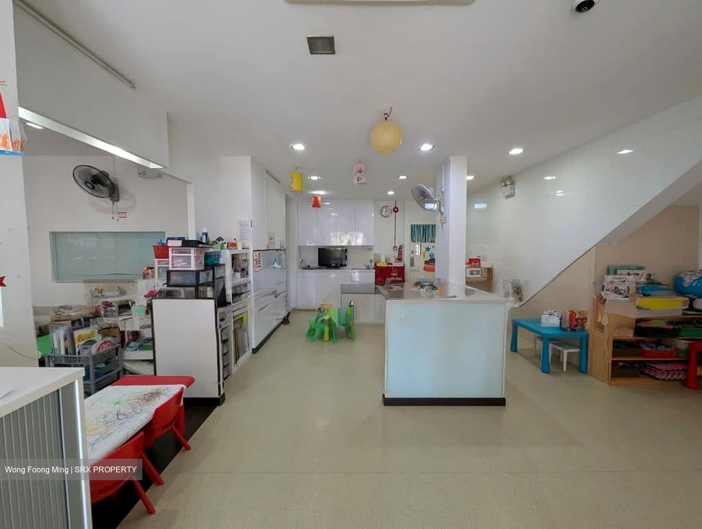 Hougang Street 22 (D19), Shop House #529627951